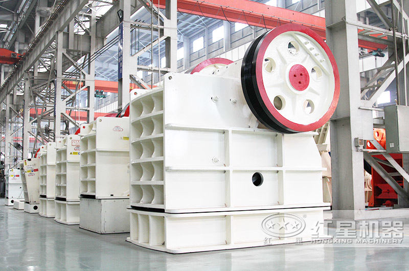 PE-830×1060顎式破碎機(jī) PE-830×1060顎式破碎機(jī)