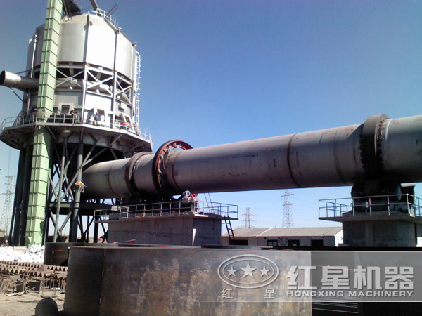 湖南白灰回轉(zhuǎn)窯工作現(xiàn)場(chǎng) 湖南白灰回轉(zhuǎn)窯工作現(xiàn)場(chǎng)