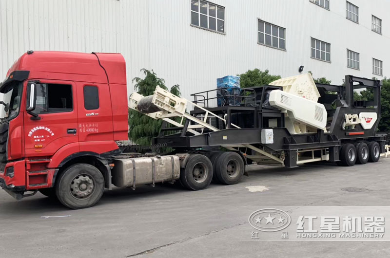 紅星移動式錘破機價格合理，現(xiàn)貨發(fā)往全國各地