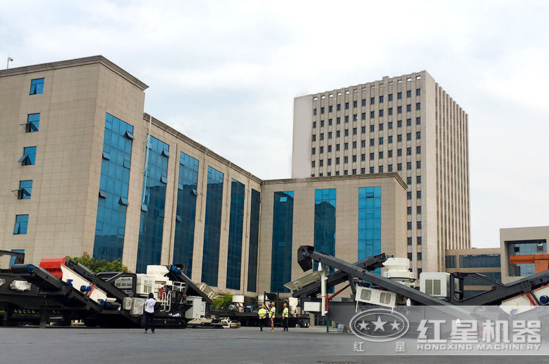 履帶式移動破碎站廠家 履帶式移動破碎站廠家