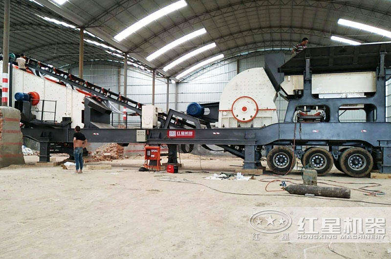 河北室內環保型全自動流動碎石打沙機生產線現場 河北室內環保型全自動流動碎石打沙機生產線現場