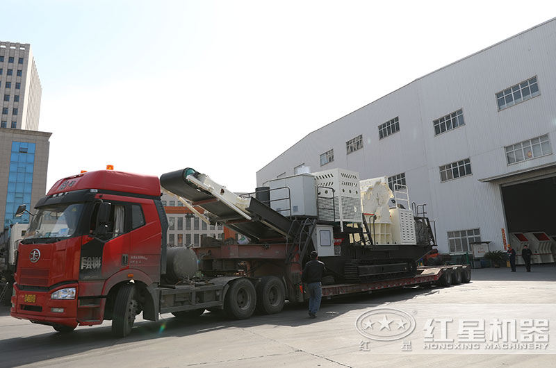 履帶移動破碎機(jī)廠家直銷,發(fā)貨快 履帶移動破碎機(jī)廠家直銷,發(fā)貨快