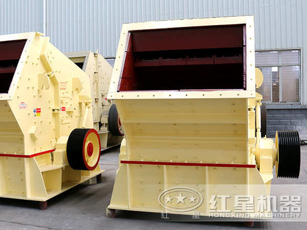 反擊式破碎機(jī) 反擊式破碎機(jī)