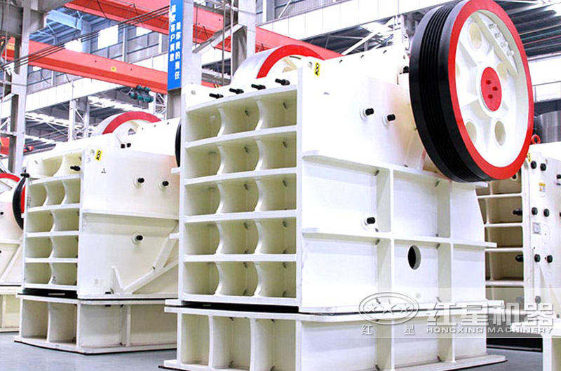 鄂式破碎機:礦山碎石“粗碎破碎比大” 鄂式破碎機:礦山碎石“粗碎破碎比大”