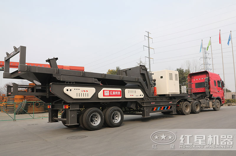 小型花崗巖移動式破碎機設備發貨 小型花崗巖移動式破碎機設備發貨