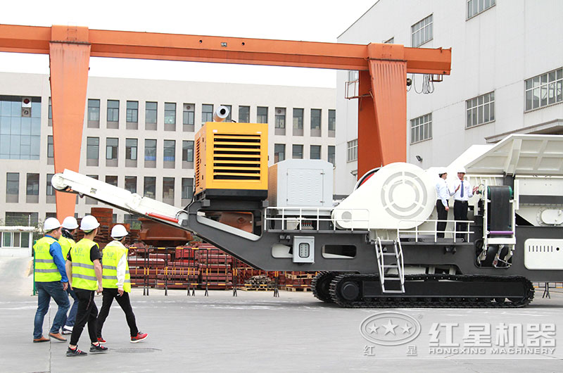 客戶來廠參觀,選購設備 客戶來廠參觀,選購設備