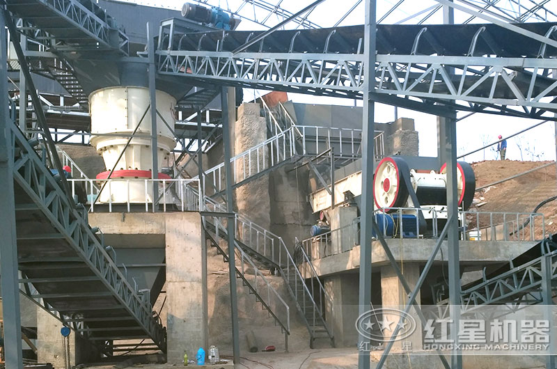 歐版顎式破碎機(jī)作業(yè)現(xiàn)場(chǎng)圖片 歐版顎式破碎機(jī)作業(yè)現(xiàn)場(chǎng)圖片