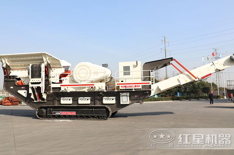 步履式移動(dòng)破碎機(jī) 步履式移動(dòng)破碎機(jī)