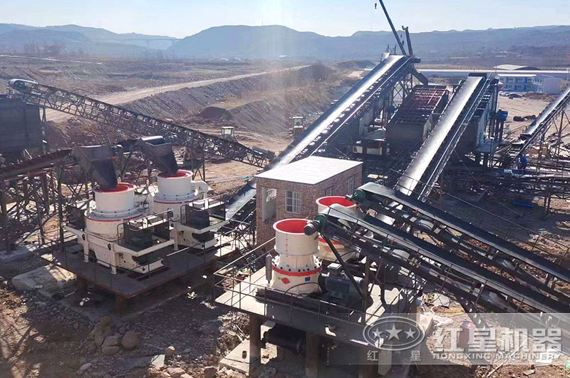 大型圓錐破碎機(jī)生產(chǎn)現(xiàn)場圖片 大型圓錐破碎機(jī)生產(chǎn)現(xiàn)場圖片