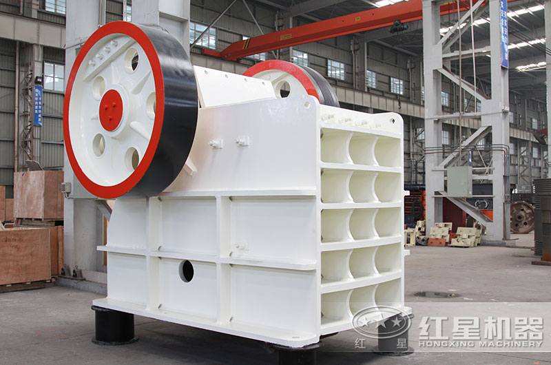 顎式破碎機(jī)設(shè)備圖片 顎式破碎機(jī)設(shè)備圖片