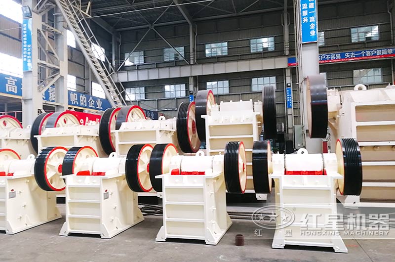 鄂式破碎機 鄂式破碎機