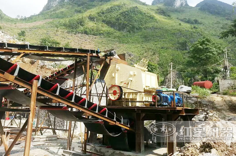 反擊式破碎機(jī) 反擊式破碎機(jī)