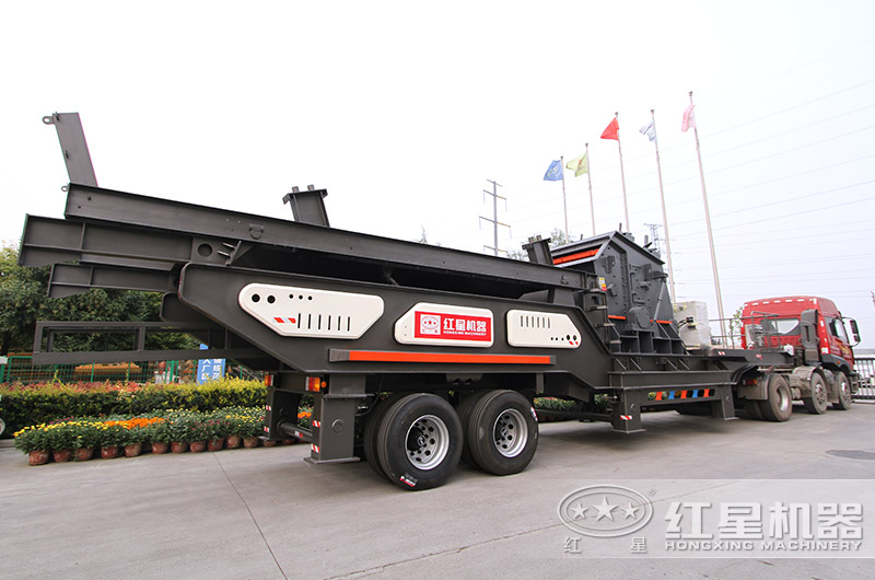 輪胎移動碎石粉碎機發(fā)貨 輪胎移動碎石粉碎機發(fā)貨