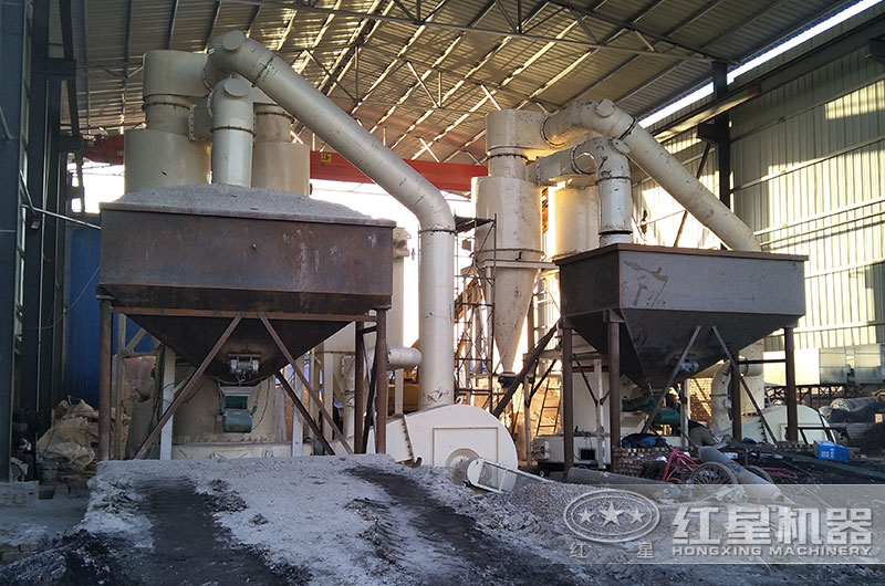 河南焦作一煤矸石磨粉加工客戶現(xiàn)場 河南焦作一煤矸石磨粉加工客戶現(xiàn)場