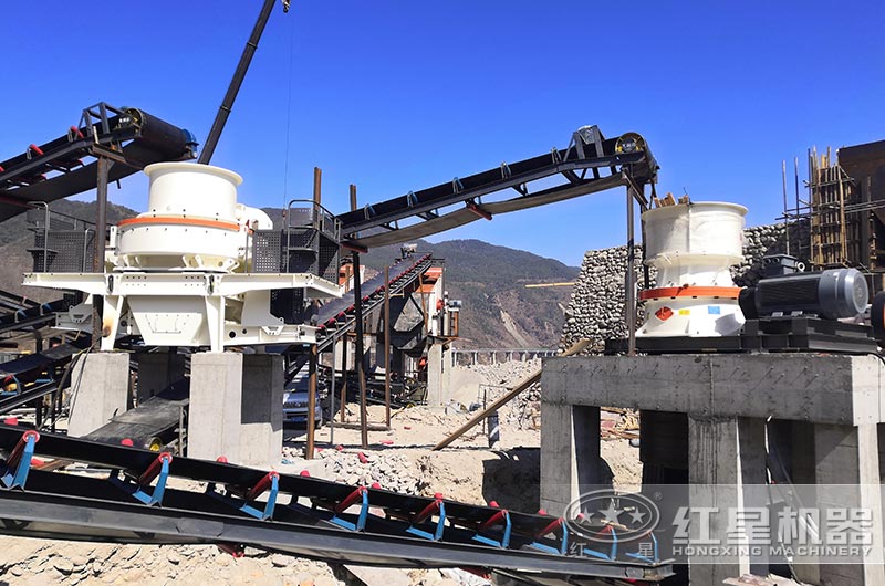 單缸圓錐破碎機(jī)作業(yè)現(xiàn)場實(shí)拍 單缸圓錐破碎機(jī)作業(yè)現(xiàn)場實(shí)拍