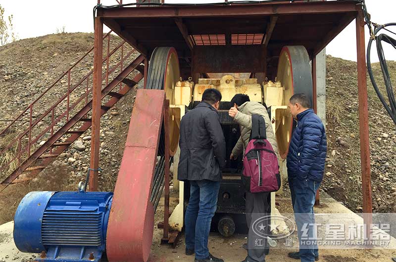 客戶到現場考察750鄂破 客戶到現場考察750鄂破