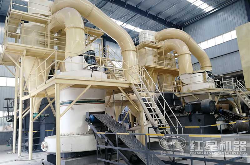 雷蒙磨粉機(jī)磨粉生產(chǎn)客戶現(xiàn)場 雷蒙磨粉機(jī)磨粉生產(chǎn)客戶現(xiàn)場